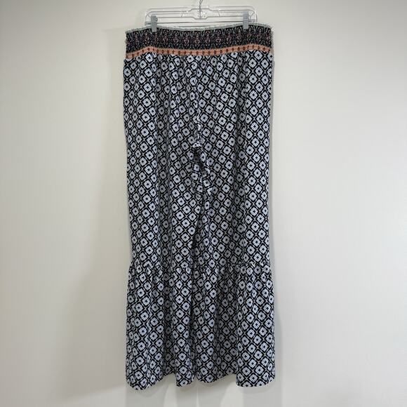 Bohemian Wide Leg Ruffle Bell Bottom Pull On Pants Sz XL Pockets Printed Hippie - Picture 8 of 8